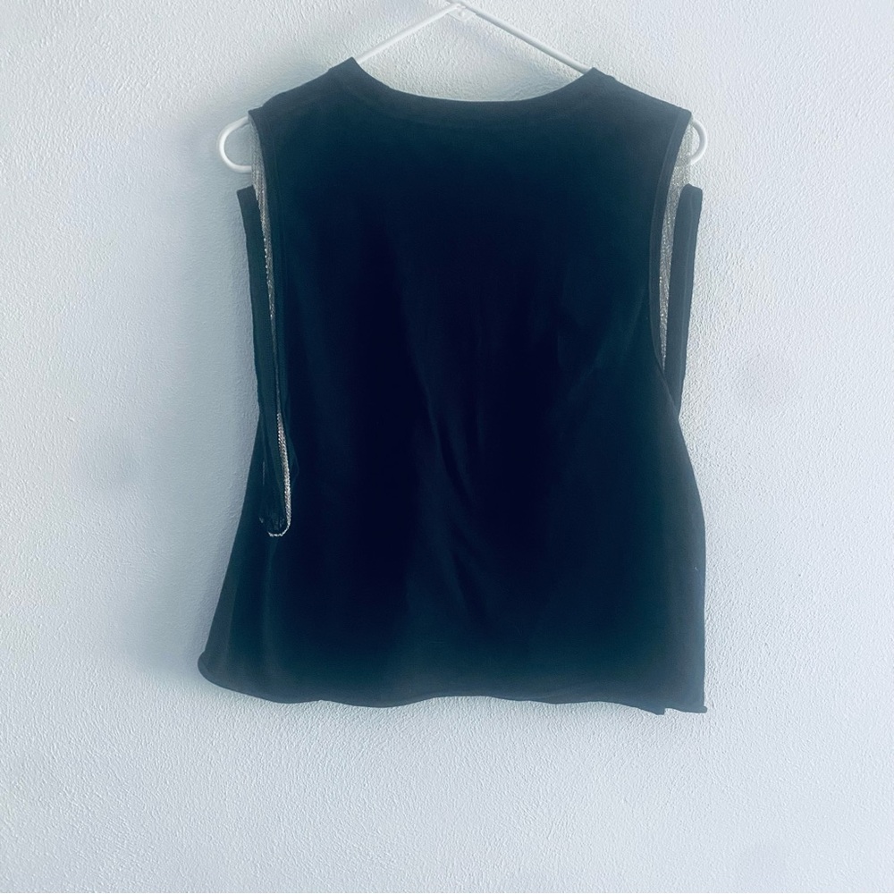 Trendy & Tipsy black The Beatles chain tank top - Picture 9 of 11